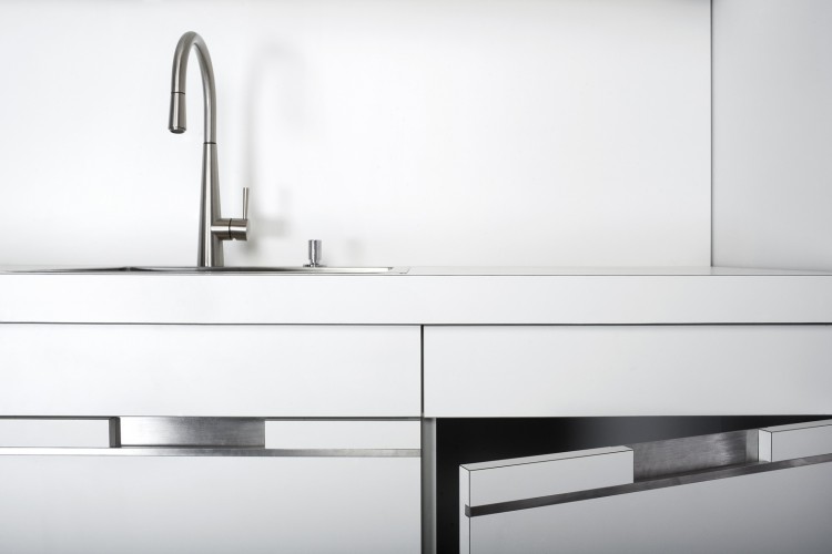 Weiss «Essential»