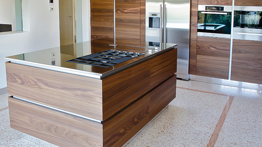 Arthesi «Queen Tailor Made Wood»