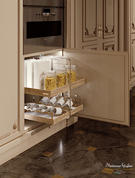 Modenese Gastone Romantica lacquered and patinated