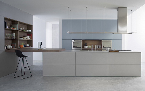 Кухня в современном стиле голубая премиум Key cucine Surface