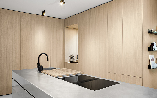 Кухня в современном стиле Mittel Cucine Metropolitan Interiors