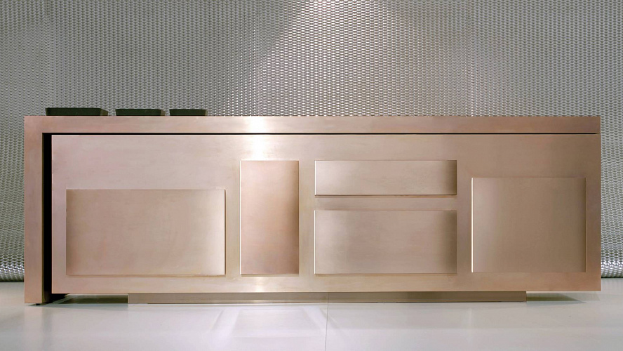 Strato Semplice Collection